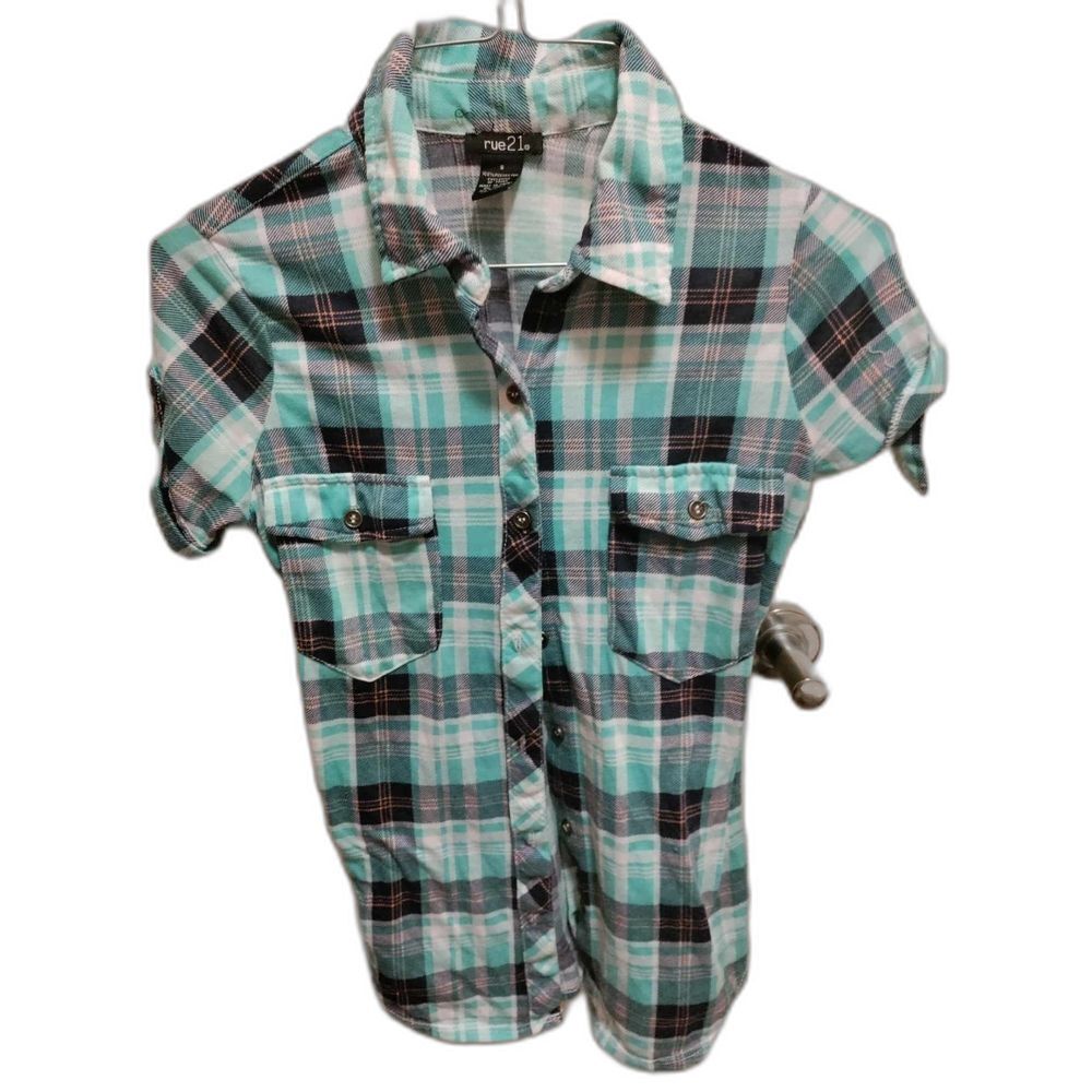 Western style Rue 21 button down collard plaid shirt junior small fall